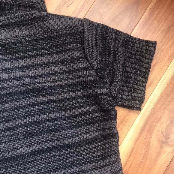 Qty 2 sweaters 14/16 - Picture 8 of 8